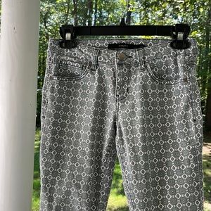 EUC Harper skinny jeans sz 27 green/white